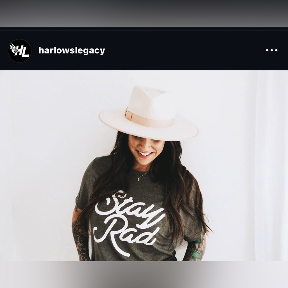 Harlow’s Legacy Stay Rad Graphic Tee | Army Green | Unisex S/M